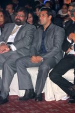 Salman Khan at Indo American Corporate Excellence Awards in Trident, Mumbai on 4th July 2012 (57).JPG